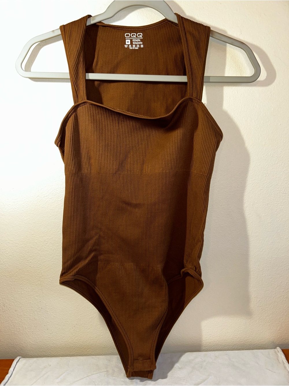 Ribbed Brown Square-Neck Bodysuit - OQQ